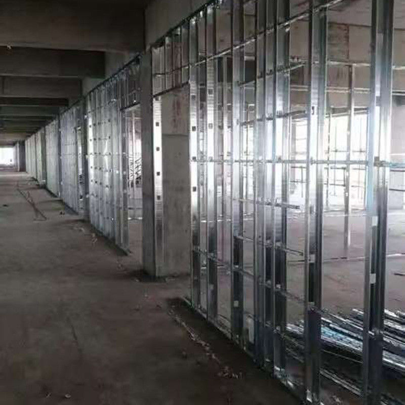 Thanh la nhẹ bằng thép chống ăn mòn với kênh chính bằng thép mạ kẽm cho tấm thạch cao