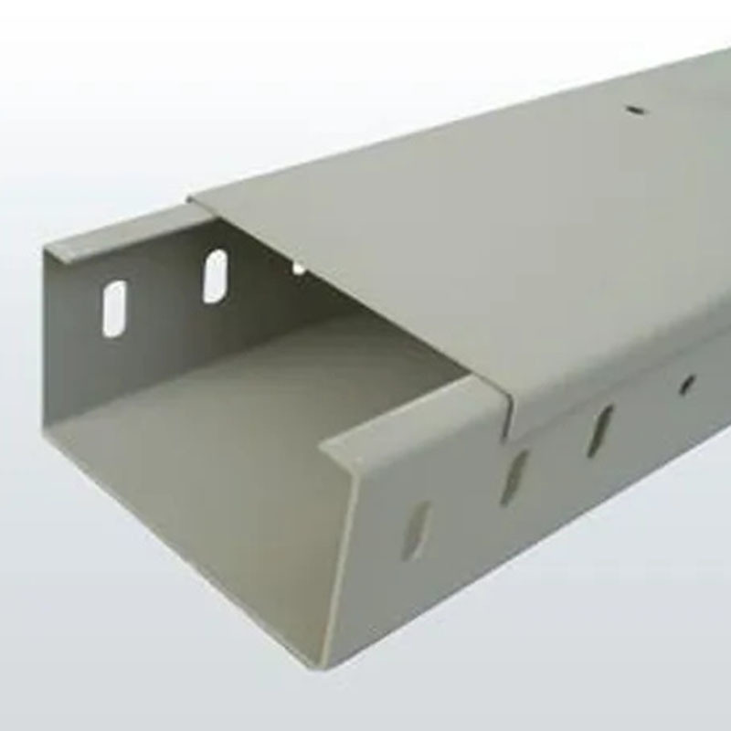 Plateau de câbles en acier d'une épaisseur de 0,8 à 3,0 mm et une finition galvanisée à chaud pour la gestion des câbles montés sur le mur